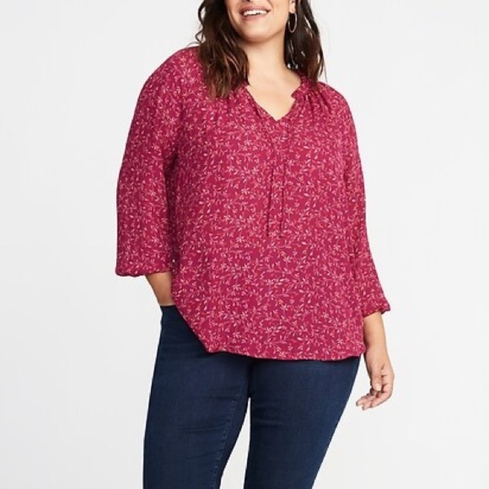Old Navy ruffled tie neck georgette blouse in size Xl